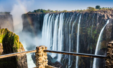 Victoria-Falls--Zambia-Afoyo_Zambezi-landscape_0